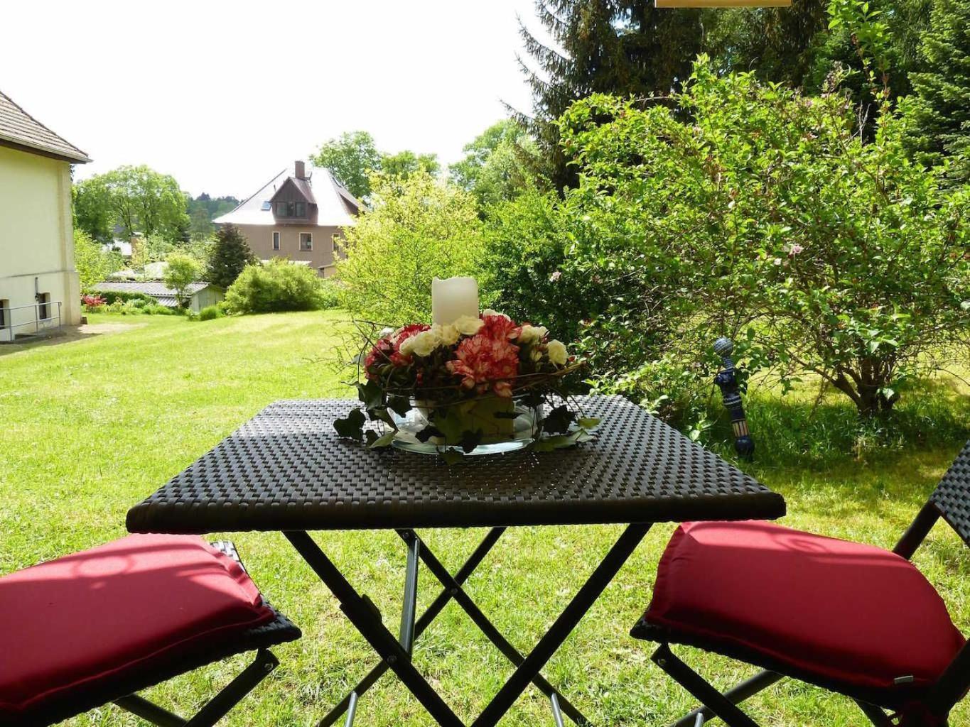 Ferienwohnung Villa Am Haussee Feldberger Seenlandschaft Exterior foto